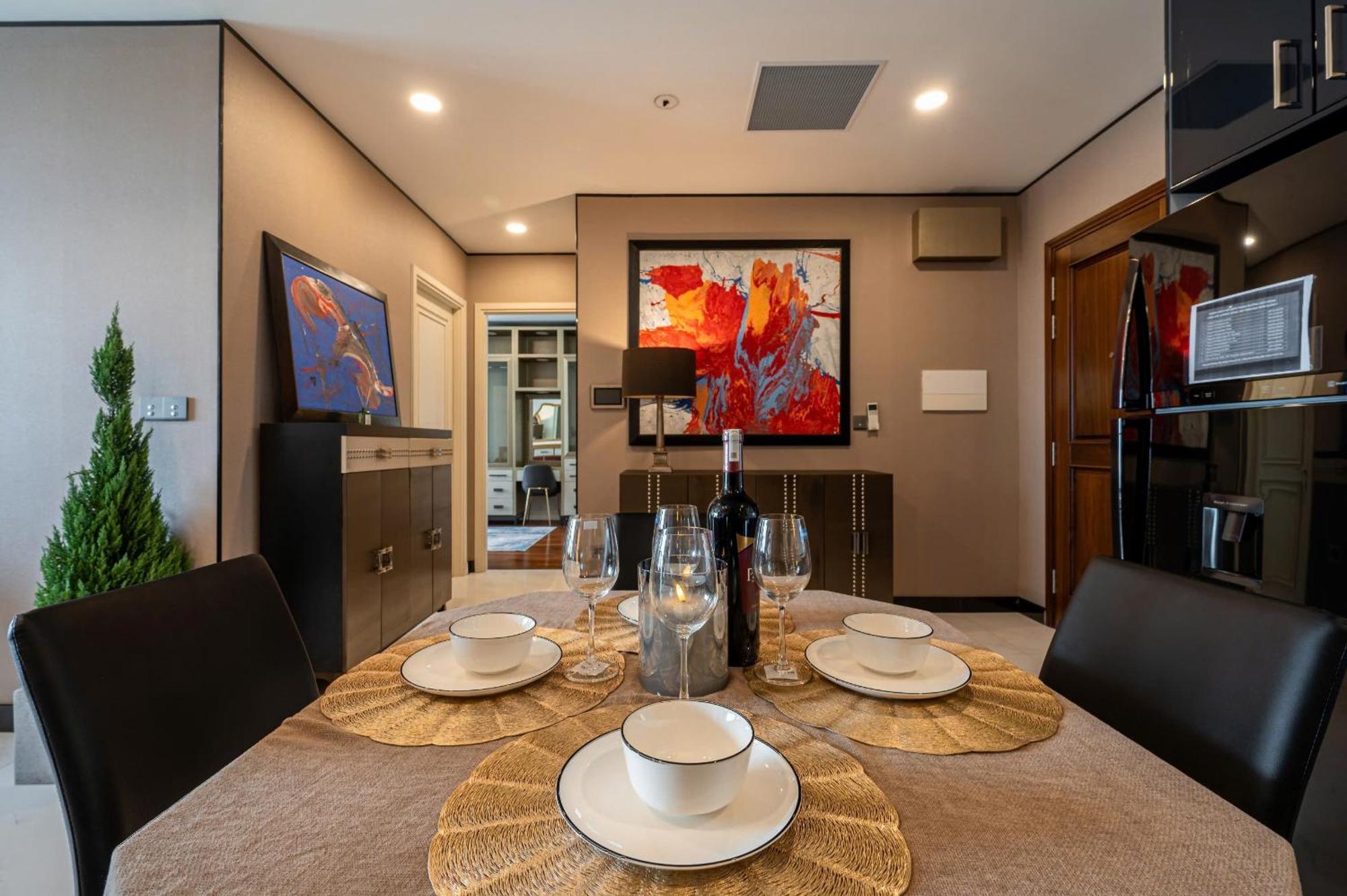Madison Modern 2br Unit * TP. Hồ Chí Minh